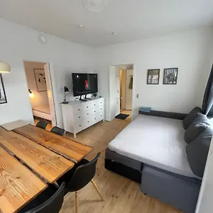  Lejlighed With Parking Possibility, Netflix & Near Attractions