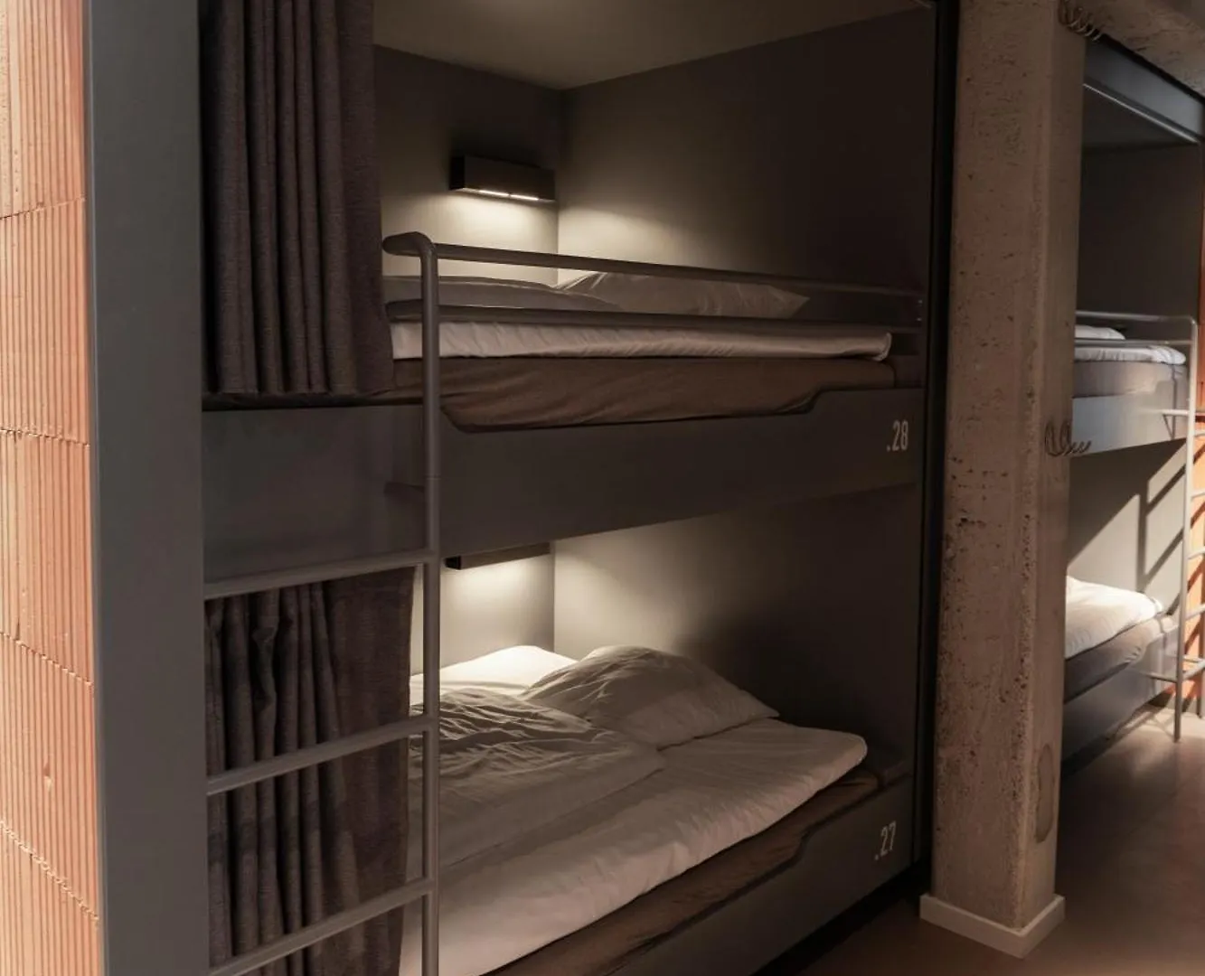 Vandrerhjem BOOK1 by Brøchner Hotels Århus Danmark
